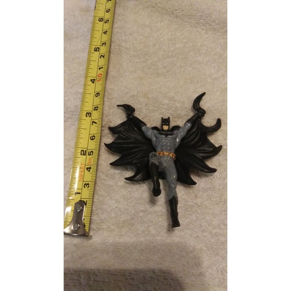 DC Comics batman 3" action figure solid